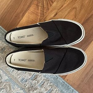 TOMS Black Canvas Sneakers